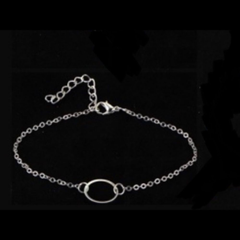 NEW - Silver, adjustable circle anklet, bracelet, minimalist jewelry